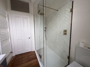 Photo 16- click for photo gallery